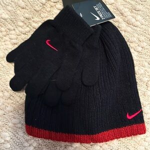 Kids winter beanie and gloves